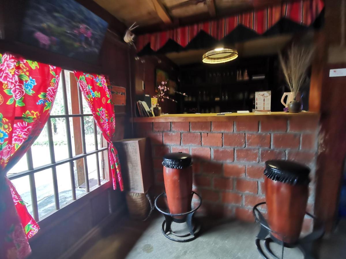 Lo Lo Homestay & Cafe Meo Vac エクステリア 写真