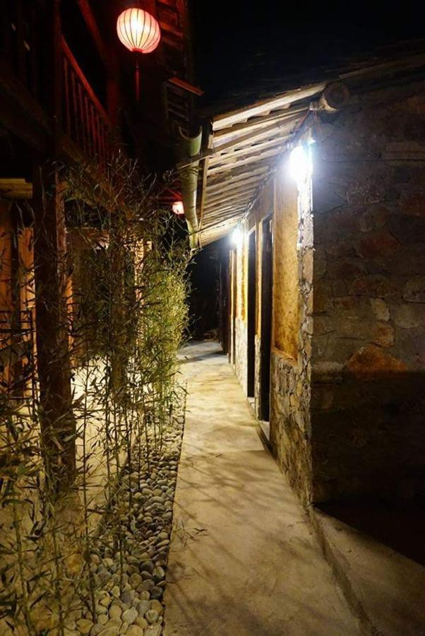 Lo Lo Homestay & Cafe Meo Vac エクステリア 写真