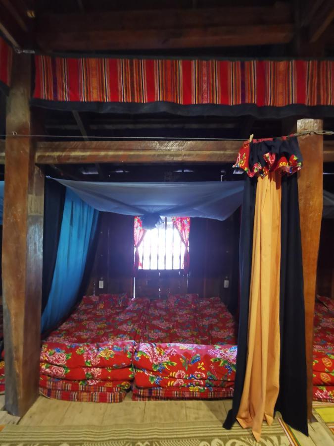 Lo Lo Homestay & Cafe Meo Vac エクステリア 写真
