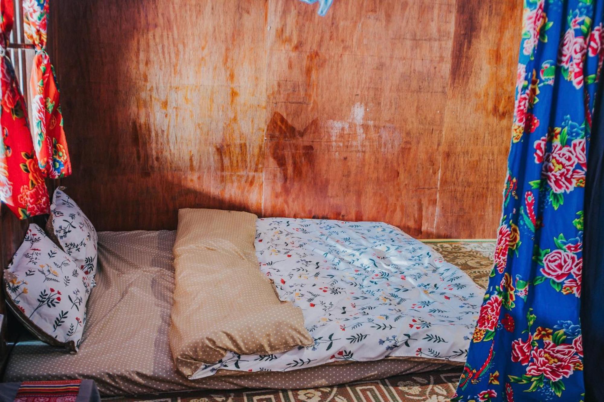 Lo Lo Homestay & Cafe Meo Vac エクステリア 写真